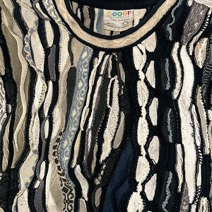 Size Med. Coogie Sweater